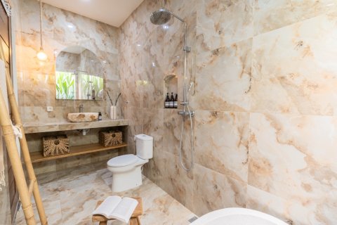 Вилла 76м2 в Керобокан, Бадунг, Бали (10210) 15