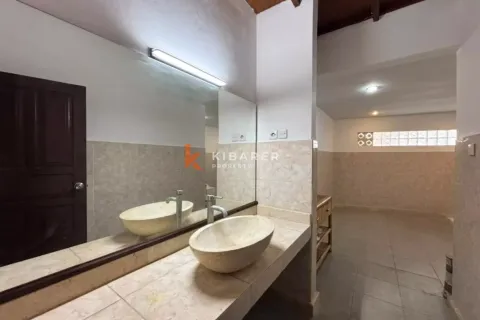 4 bedrooms Villa in Badung, Bali (12583) 11